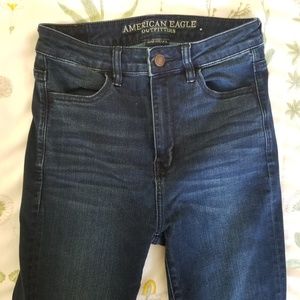 AE HI-RISE JEGGING